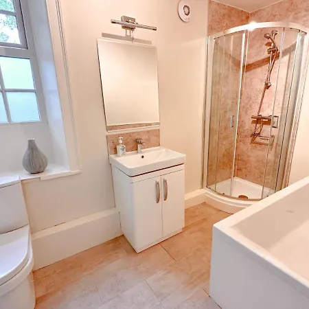 Bridge House * Muker