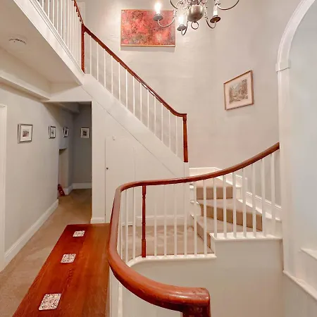 Bridge House